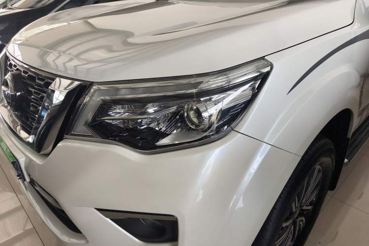 Used Nissan Terra 2020 2.5L XV 4WD Automatic Four-Wheel Drive Flagship Edition Left Front Headlight