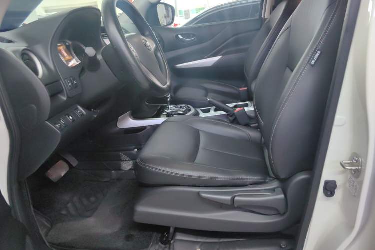 Used Nissan Terra 2020 2.5L XL Upper Automatic Two-Wheel Drive Luxury Edition Left Front Seat
