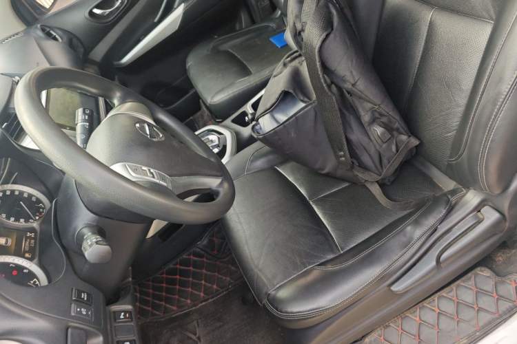 Used Nissan Terra 2020 2.5L XL Upper 4WD Automatic Four-Wheel Drive Luxury Edition Left Front Seat
