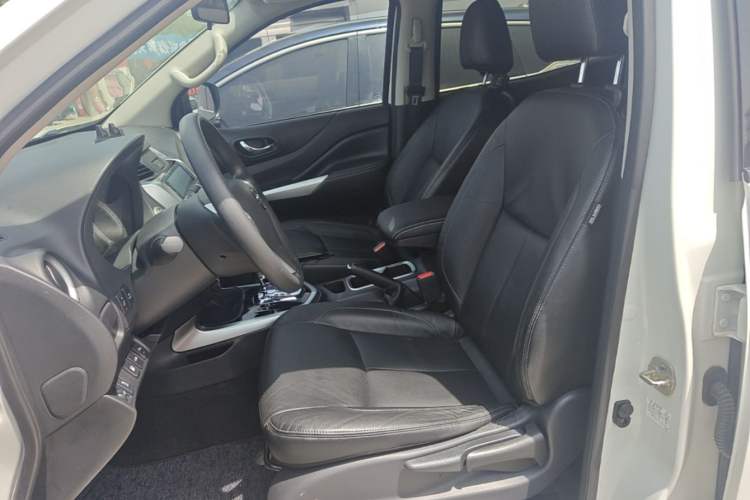 Used Nissan Terra 2020 2.5L XL Upper 4WD Automatic Four-Wheel Drive Luxury Edition Left Front Seat