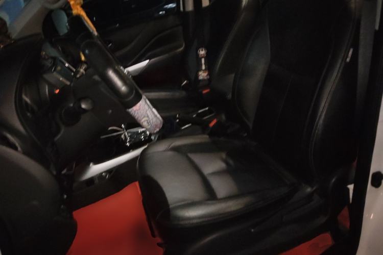 Used Nissan Terra 2020 2.5L XL Upper 4WD Automatic Four-Wheel Drive Luxury Edition Left Front Seat