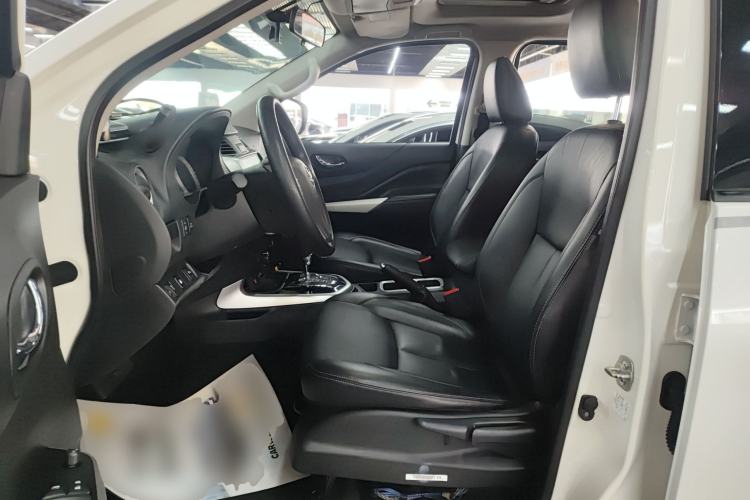 Used Nissan Terra 2020 2.5L XL Upper 4WD Automatic Four-Wheel Drive Luxury Edition Left Front Seat