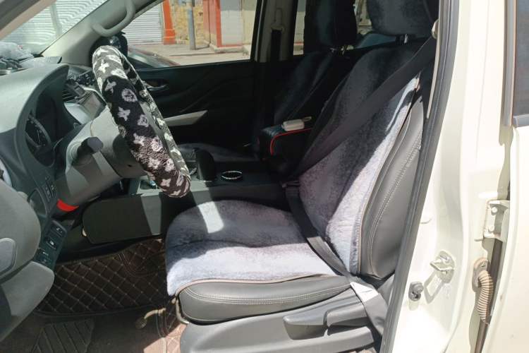 Used Nissan Terra 2020 2.5L XL Upper 4WD Automatic Four-Wheel Drive Luxury Edition Left Front Seat