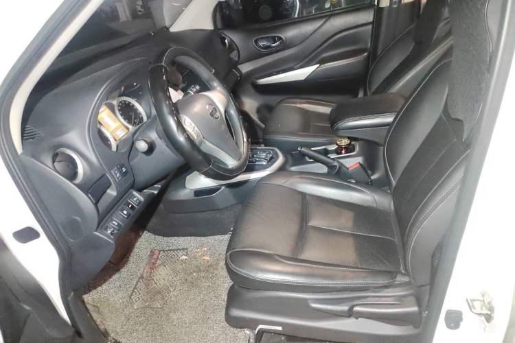 Used Nissan Terra 2020 2.5L XL Upper 4WD Automatic Four-Wheel Drive Luxury Edition Left Front Seat