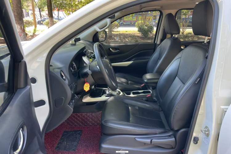 Used Nissan Terra 2020 2.5L XL Upper Automatic Two-Wheel Drive Luxury Edition Left Front Seat