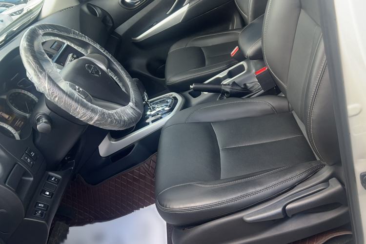 Used Nissan Terra 2020 2.5L XL Upper 4WD Automatic Four-Wheel Drive Luxury Edition Left Front Seat