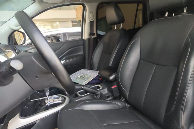 Used Nissan Terra 2020 2.5L XL Upper 4WD Automatic Four-Wheel Drive Luxury Edition Left Front Seat