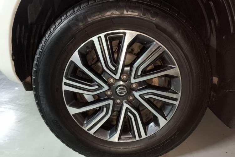 Used Nissan Terra 2020 2.5L XL Upper 4WD Automatic Four-Wheel Drive Luxury Edition Left Front Wheel Hub