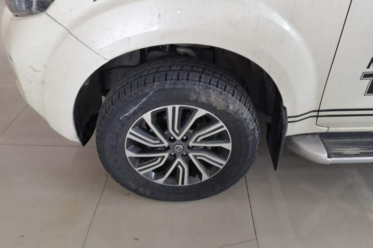 Used Nissan Terra 2020 2.5L XL Upper 4WD Automatic Four-Wheel Drive Luxury Edition Left Front Wheel Hub