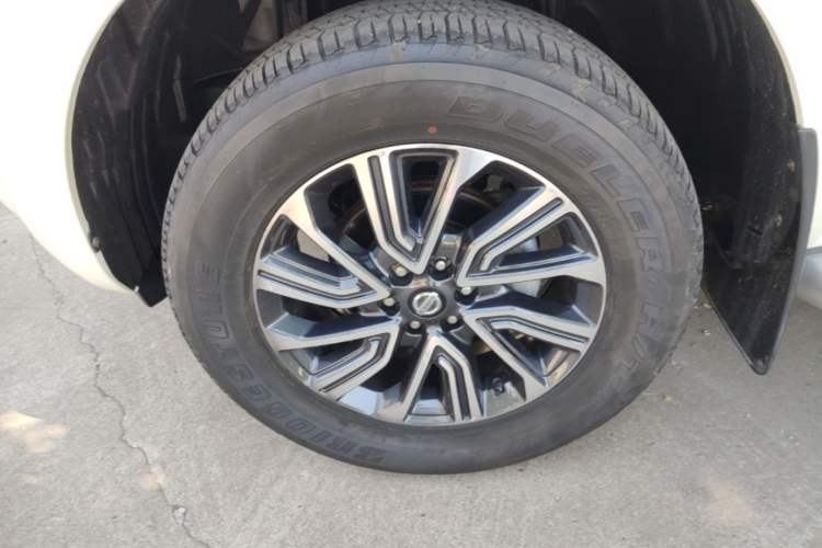 Used Nissan Terra 2020 2.5L XV 4WD Automatic Four-Wheel Drive Flagship Edition Left Front Wheel Hub