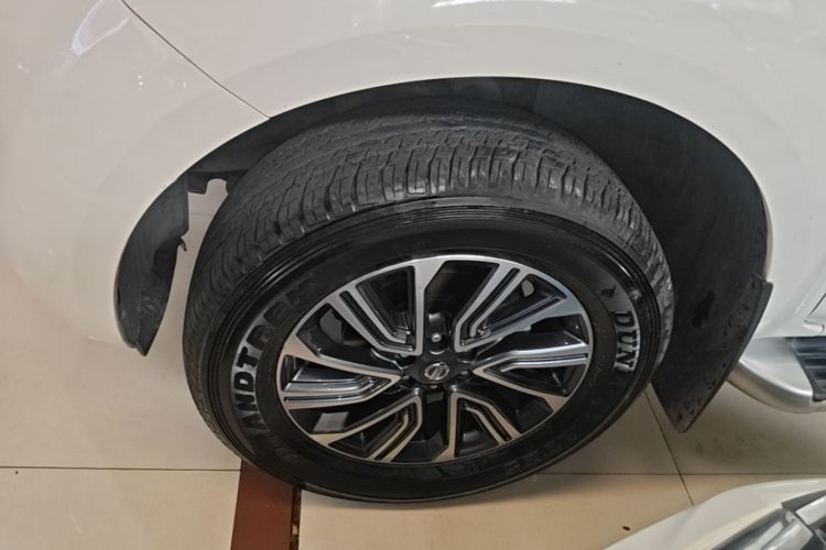 Used Nissan Terra 2020 2.5L XL Upper 4WD Automatic Four-Wheel Drive Luxury Edition Left Front Wheel Hub