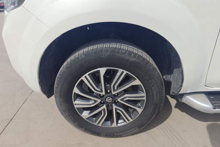 Used Nissan Terra 2020 2.5L XL Upper Automatic Two-Wheel Drive Luxury Edition Left Front Wheel Hub