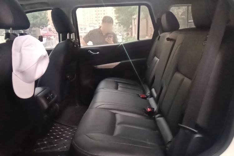 Used Nissan Terra 2020 2.5L XL Upper 4WD Automatic Four-Wheel Drive Luxury Edition Left Rear Seat