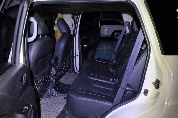 Used Nissan Terra 2020 2.5L XV 4WD Automatic Four-Wheel Drive Flagship Edition Left Rear Seat