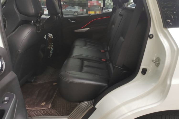 Used Nissan Terra 2020 2.5L XL Upper 4WD Automatic Four-Wheel Drive Luxury Edition Left Rear Seat