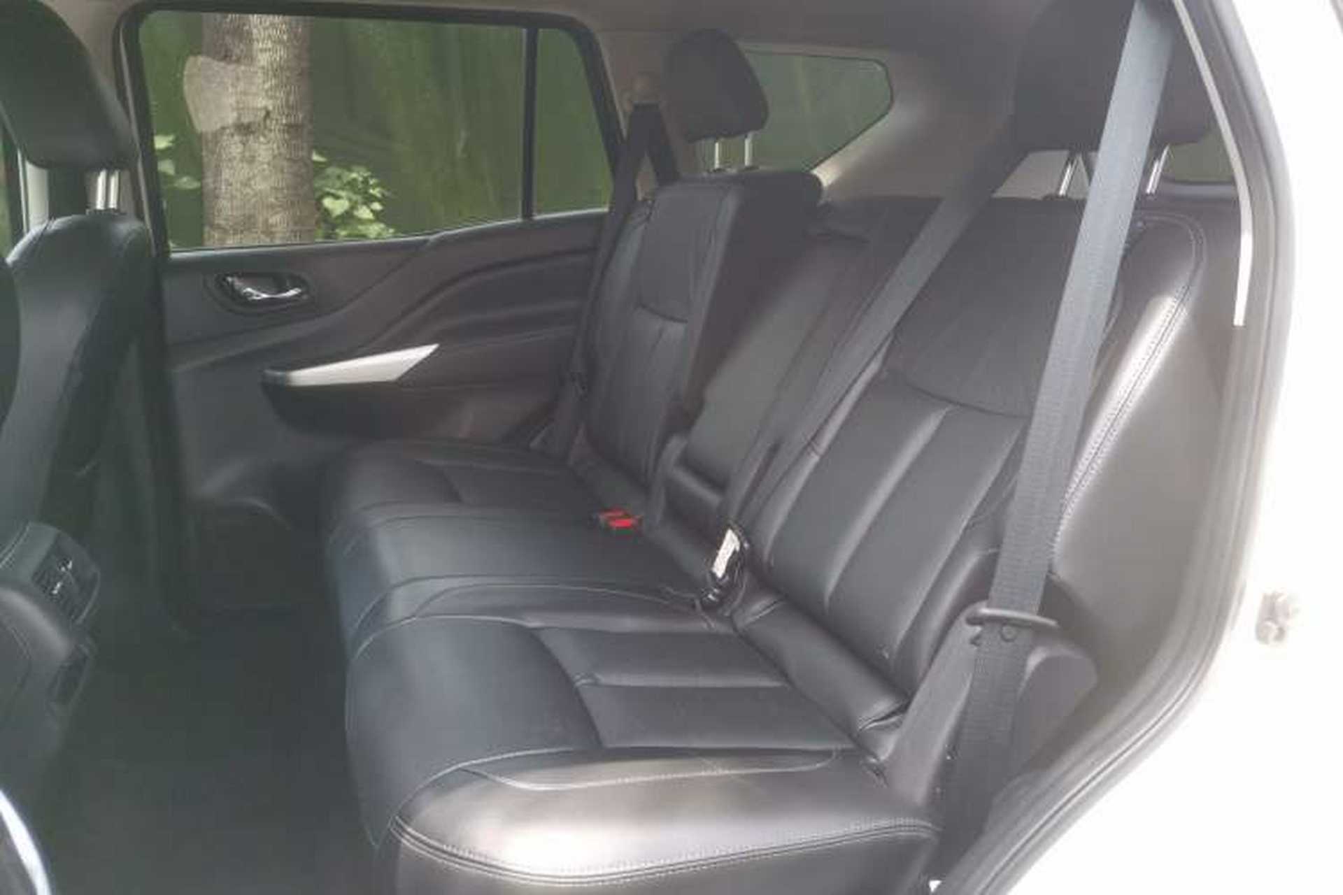Used Nissan Terra 2020 2.5L XL Upper 4WD Automatic Four-Wheel Drive Luxury Edition Left Rear Seat