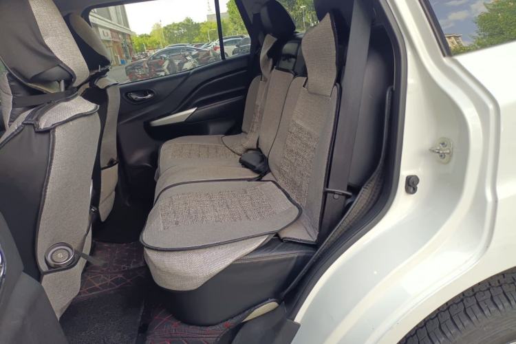 Used Nissan Terra 2020 2.5L XL Upper 4WD Automatic Four-Wheel Drive Luxury Edition Left Rear Seat
