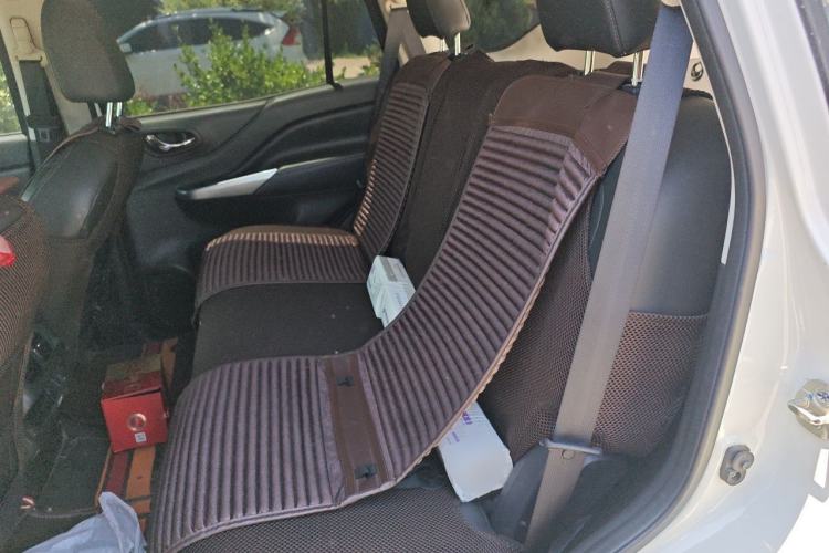 Used Nissan Terra 2020 2.5L XL Upper 4WD Automatic Four-Wheel Drive Luxury Edition Left Rear Seat