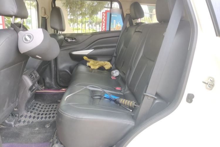 Used Nissan Terra 2020 2.5L XL Upper 4WD Automatic Four-Wheel Drive Luxury Edition Left Rear Seat