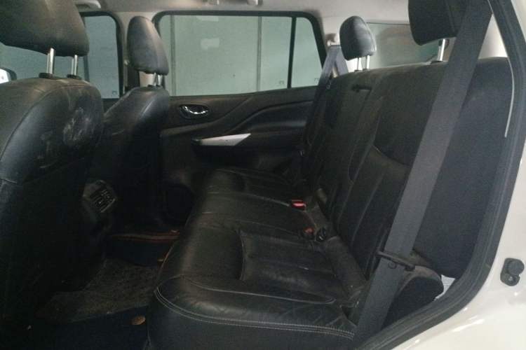 Used Nissan Terra 2020 2.5L XL Upper Automatic Two-Wheel Drive Luxury Edition Left Rear Seat