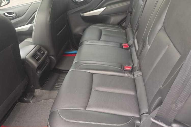 Used Nissan Terra 2020 2.5L XL Upper Automatic Two-Wheel Drive Luxury Edition Left Rear Seat