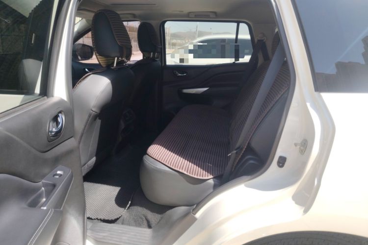 Used Nissan Terra 2020 2.5L XL Upper 4WD Automatic Four-Wheel Drive Luxury Edition Left Rear Seat