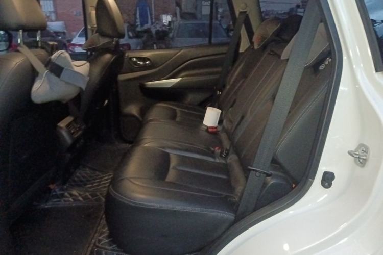Used Nissan Terra 2020 2.5L XL Upper 4WD Automatic Four-Wheel Drive Luxury Edition Left Rear Seat