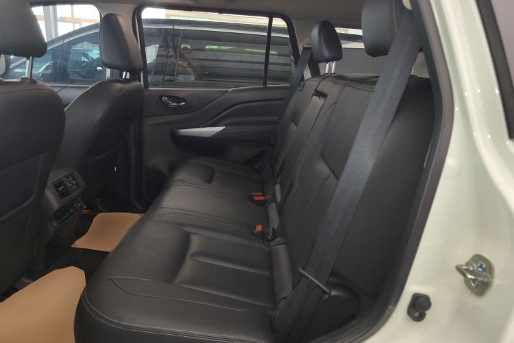 Used Nissan Terra 2020 2.5L XV 4WD Automatic Four-Wheel Drive Flagship Edition Left Rear Seat