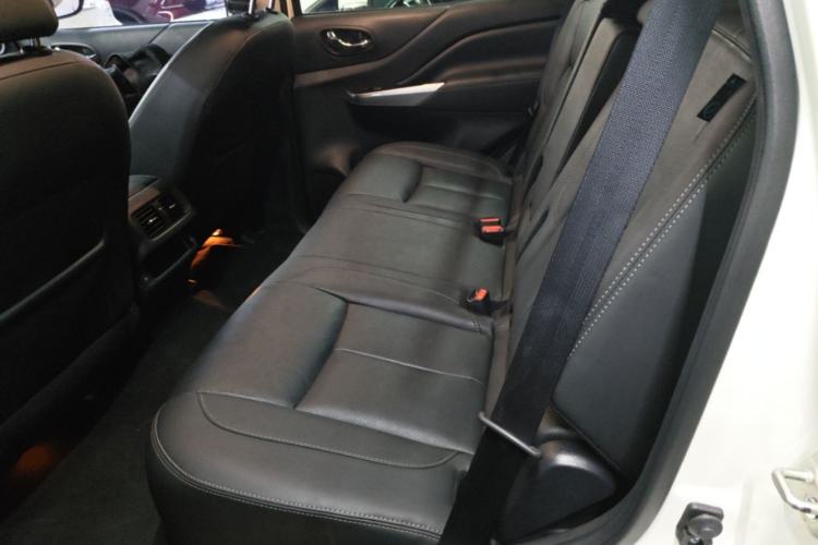 Used Nissan Terra 2020 2.5L XV 4WD Automatic Four-Wheel Drive Flagship Edition Left Rear Seat