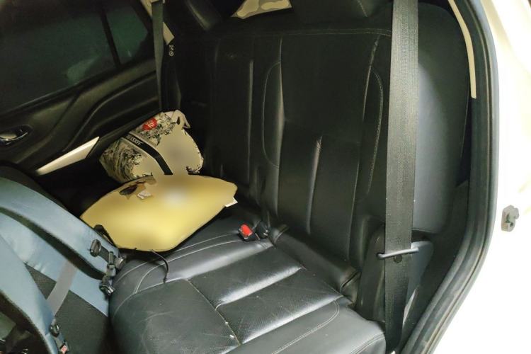 Used Nissan Terra 2020 2.5L XL Upper 4WD Automatic Four-Wheel Drive Luxury Edition Left Rear Seat