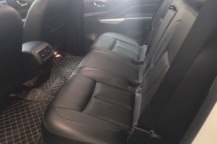 Used Nissan Terra 2020 2.5L XL Upper Automatic Two-Wheel Drive Luxury Edition Left Rear Seat
