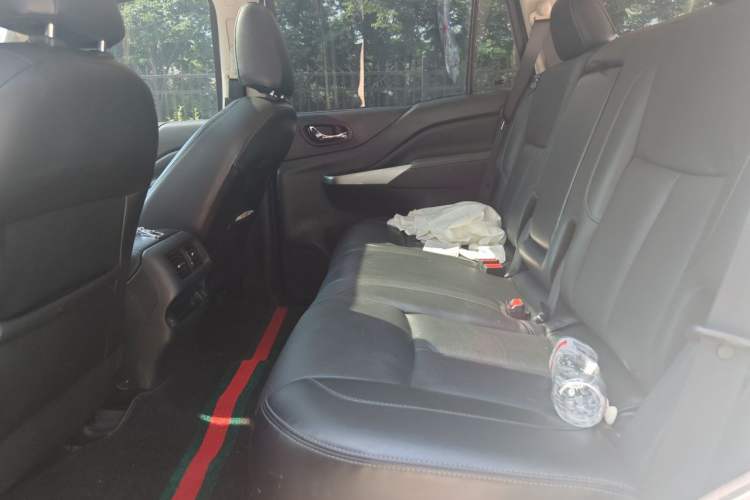 Used Nissan Terra 2020 2.5L XV 4WD Automatic Four-Wheel Drive Flagship Edition Left Rear Seat