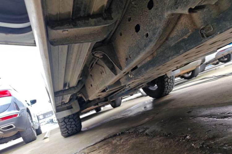 Used Nissan Terra 2020 2.5L XV 4WD Automatic Four-Wheel Drive Flagship Edition Left Side Sill