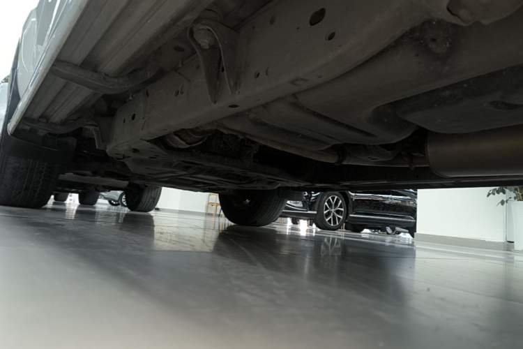 Used Nissan Terra 2020 2.5L XL Upper Automatic Two-Wheel Drive Luxury Edition Left Side Sill