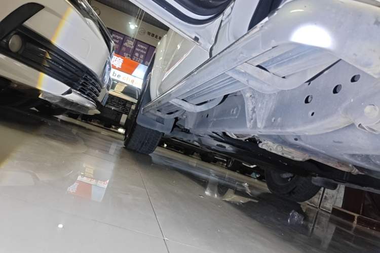 Used Nissan Terra 2020 2.5L XL Upper 4WD Automatic Four-Wheel Drive Luxury Edition Left Side Sill
