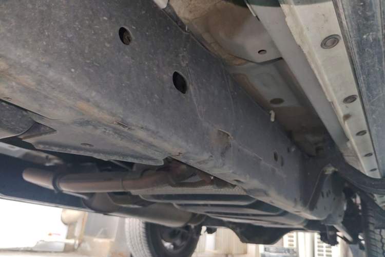 Used Nissan Terra 2020 2.5L XL Upper Automatic Two-Wheel Drive Luxury Edition Left Side Sill