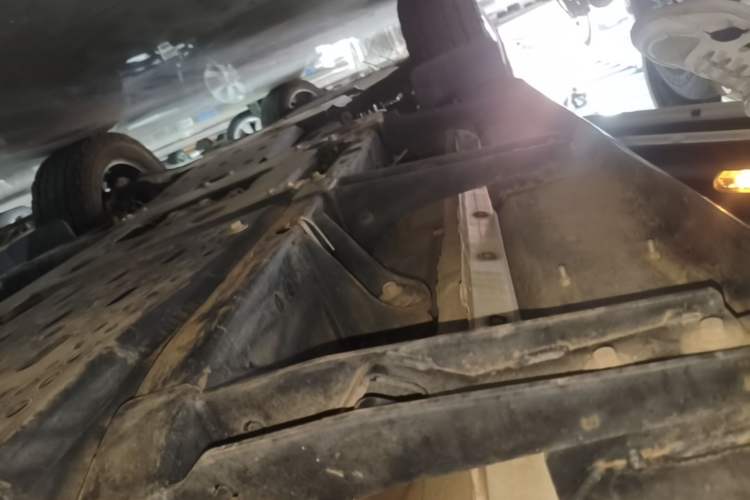 Used Nissan Terra 2020 2.5L XL Upper 4WD Automatic Four-Wheel Drive Luxury Edition Left Side Sill