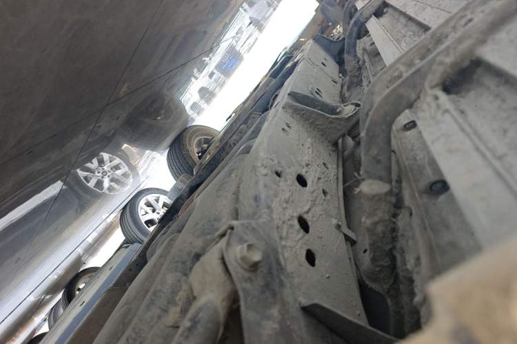 Used Nissan Terra 2020 2.5L XV 4WD Automatic Four-Wheel Drive Flagship Edition Left Side Sill