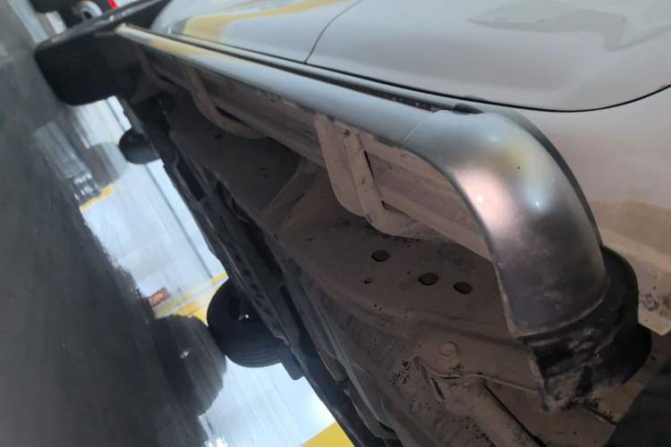 Used Nissan Terra 2020 2.5L XL Upper Automatic Two-Wheel Drive Luxury Edition Left Side Sill