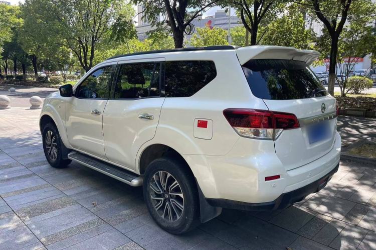 Used Nissan Terra 2020 2.5L XL Upper Automatic Two-Wheel Drive Luxury Edition Left Side