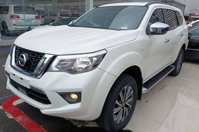 Ojetý Nissan Terra 2020 2.5L XL Upper 4WD Automatic Four-Wheel Drive Luxury Edition
