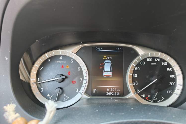 Used Nissan Terra 2020 2.5L XL Upper Automatic Two-Wheel Drive Luxury Edition Odometer Close Up