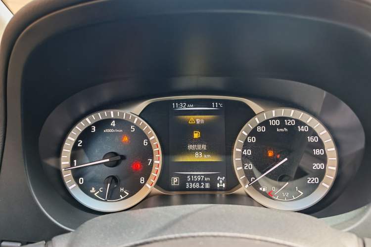 Used Nissan Terra 2020 2.5L XL Upper 4WD Automatic Four-Wheel Drive Luxury Edition Odometer Close Up