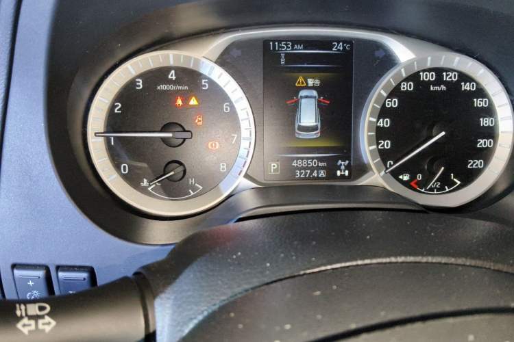 Used Nissan Terra 2020 2.5L XV 4WD Automatic Four-Wheel Drive Flagship Edition Odometer Close Up