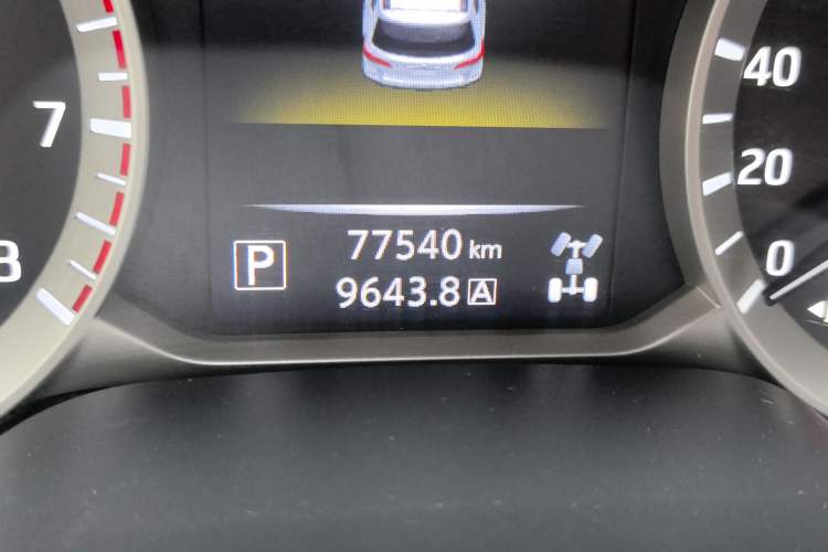 Used Nissan Terra 2020 2.5L XL Upper 4WD Automatic Four-Wheel Drive Luxury Edition Odometer Close Up