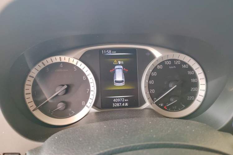 Used Nissan Terra 2020 2.5L XV 4WD Automatic Four-Wheel Drive Flagship Edition Odometer Close Up