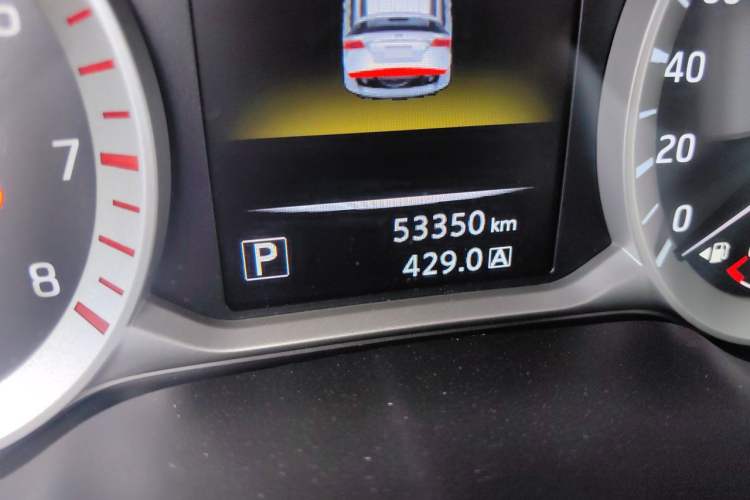 Used Nissan Terra 2020 2.5L XL Upper Automatic Two-Wheel Drive Luxury Edition Odometer Close Up