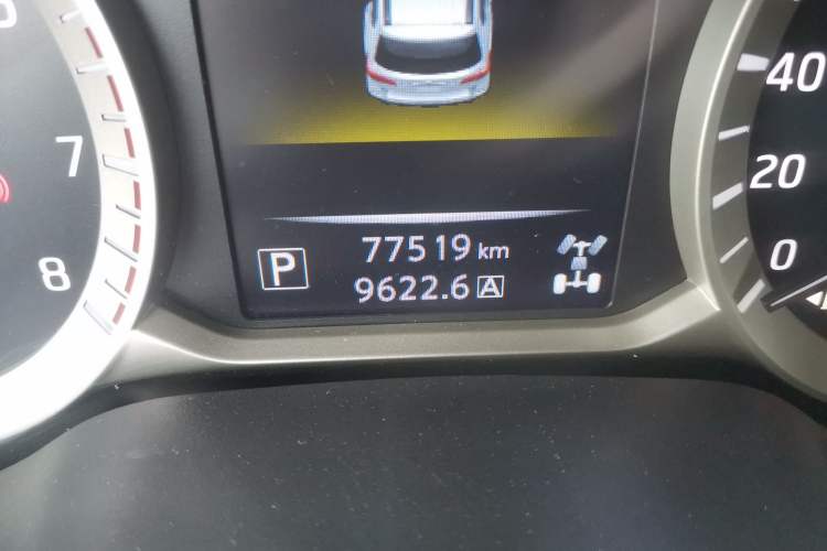 Used Nissan Terra 2020 2.5L XL Upper 4WD Automatic Four-Wheel Drive Luxury Edition Odometer Close Up