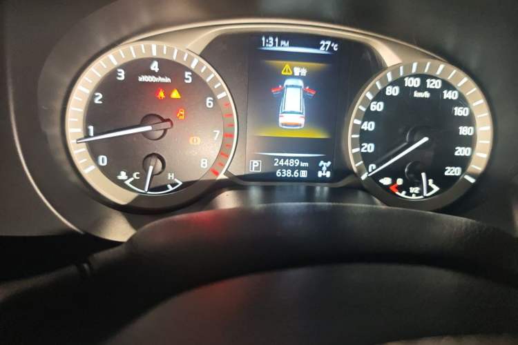 Used Nissan Terra 2020 2.5L XL Upper 4WD Automatic Four-Wheel Drive Luxury Edition Odometer Close Up