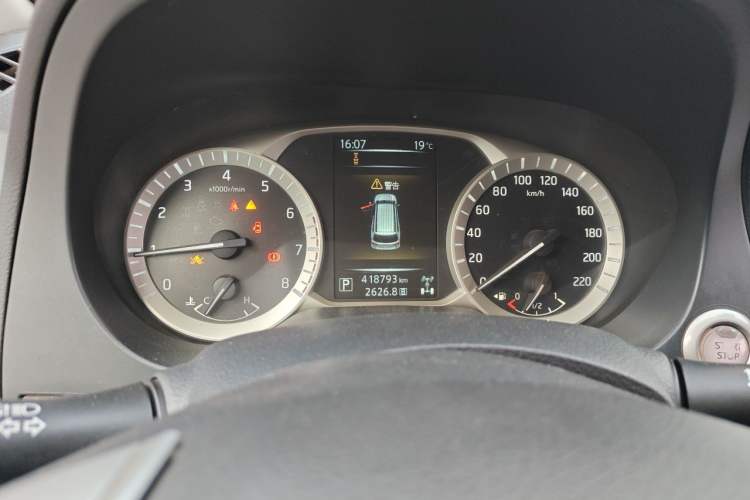 Used Nissan Terra 2020 2.5L XV 4WD Automatic Four-Wheel Drive Flagship Edition Odometer Close Up